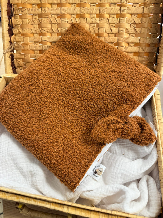 Pochette à livre broché teddy cognac